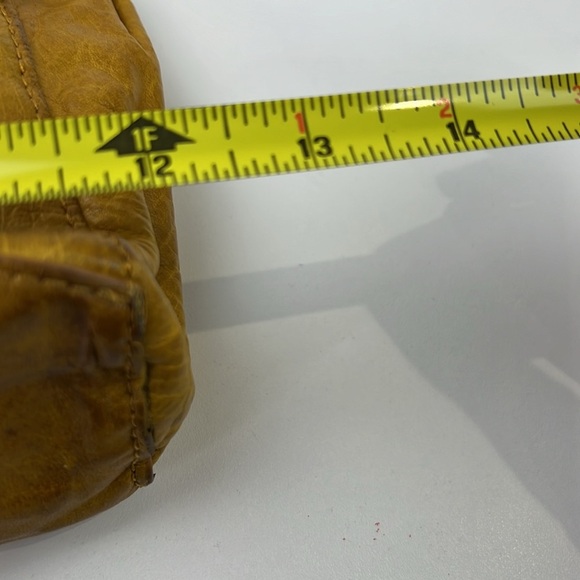 BCBG Maxazria GOLDEN distressed mustard tan butter leather 3 in 1 purse bag - Picture 5 of 9